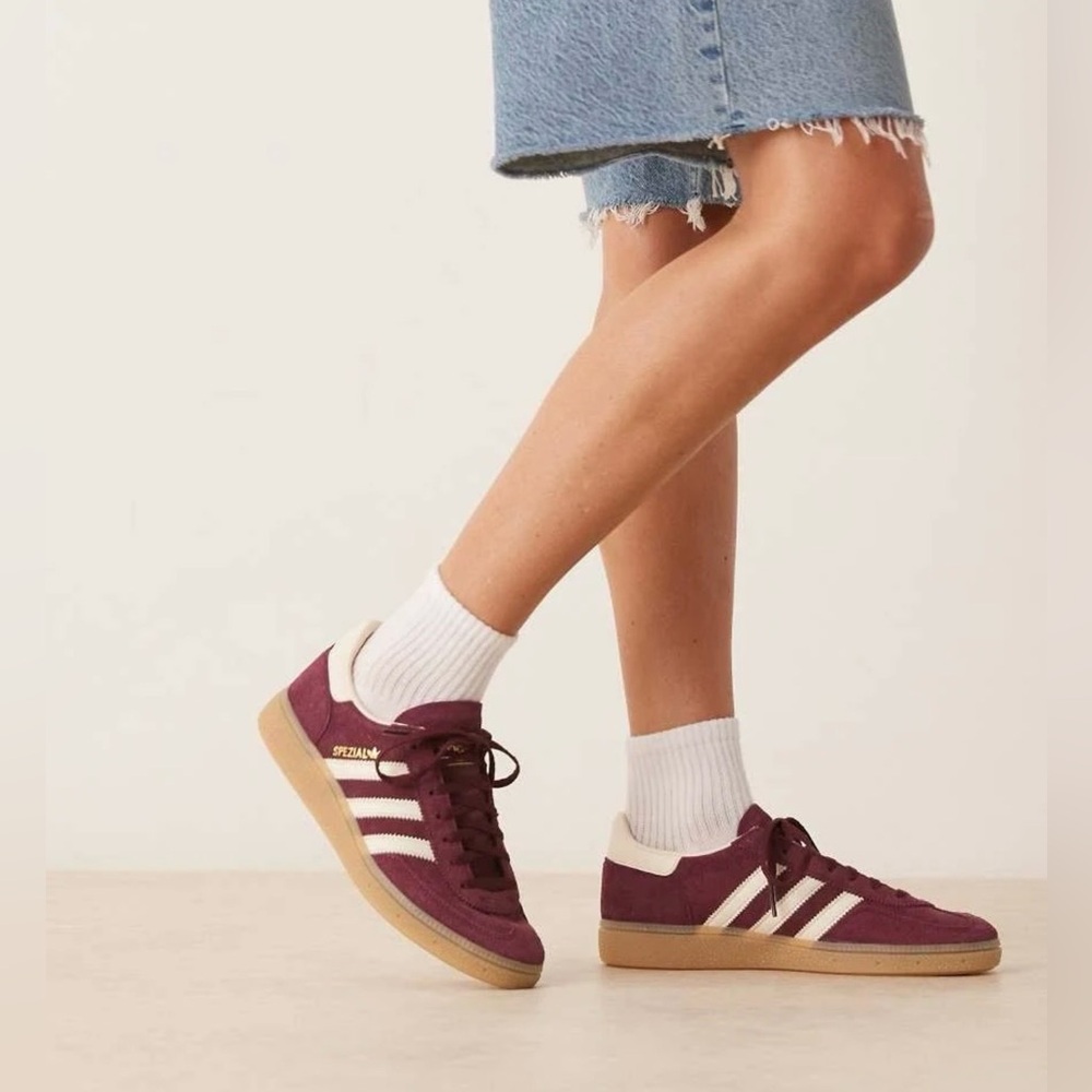 Adidas Handball Spezial W Burgundy Maroon Cream Gum Sneakers NWT JP8726 - Picture 3 of 6